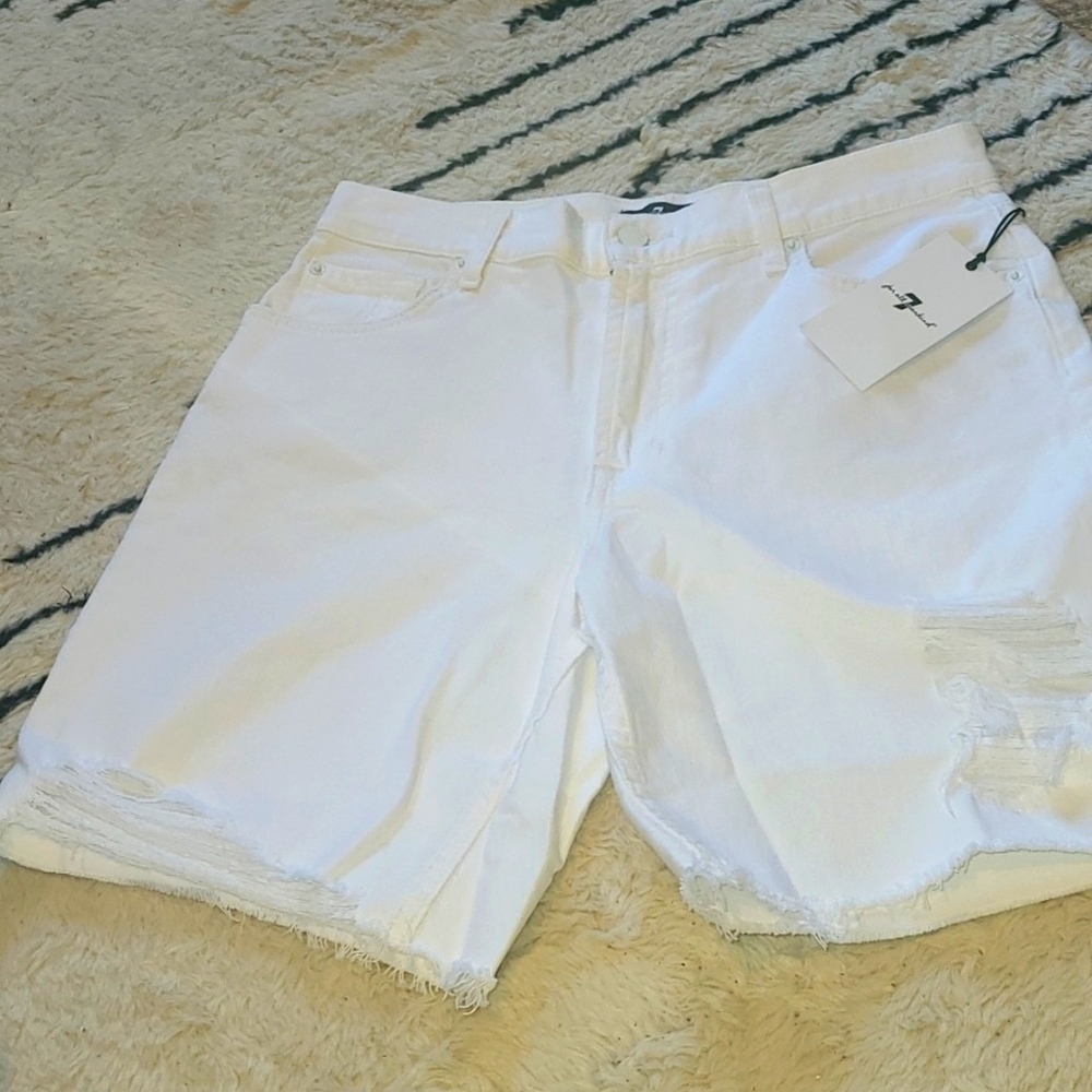 7 for all mankind white boyfriend shorts